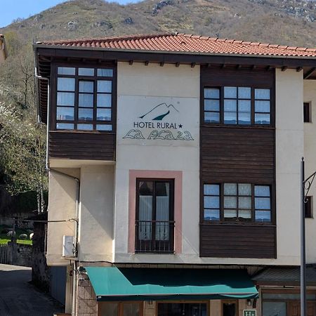 Hotel Rural La Plaza Caso Extérieur photo